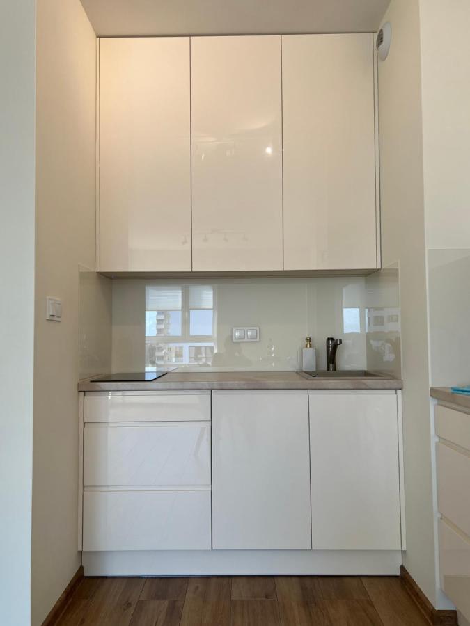 Apartament 26 Metro Apartment Варшава Екстериор снимка